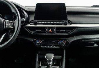 Подержанный автомобиль Kia Forte Sedan 2019 года (14 фото)