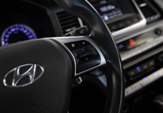 Подержанный автомобиль Hyundai Sonata 2019 года (19 фото)