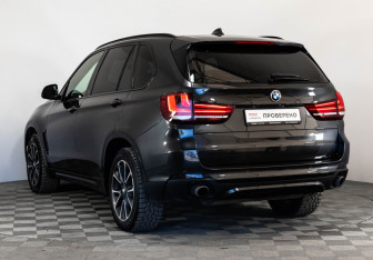Подержанный автомобиль BMW X5 2016 года (7 фото)