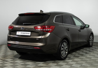 Подержанный автомобиль Kia Ceed Wagon 2017 года (5 фото)