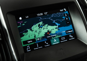 Подержанный автомобиль Ford S-MAX 2018 года (16 фото)