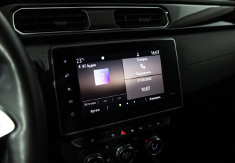 Подержанный автомобиль Renault Arkana 2019 года (16 фото)