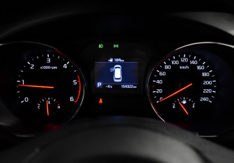 Подержанный автомобиль Kia Carnival 2019 года (22 фото)