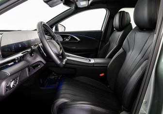 Подержанный автомобиль Exeed TXL 2023 года (24 фото)