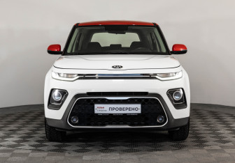 Подержанный автомобиль Kia Soul 2021 года (2 фото)