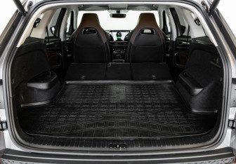 Подержанный автомобиль Skoda Kodiaq 2023 года (35 фото)