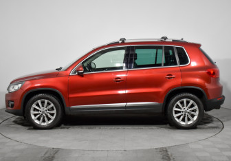 Подержанный автомобиль Volkswagen Tiguan 2013 года (8 фото)