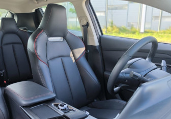 Подержанный автомобиль Changan UNI-T 2023 года (13 фото)