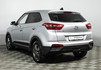 Подержанный автомобиль Hyundai Creta 2017 года (7 фото)