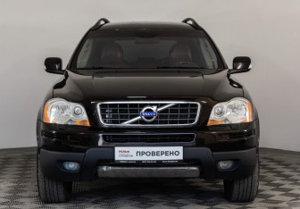 Подержанный автомобиль Volvo XC90 2008 года (2 фото)