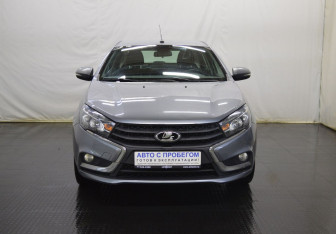 Подержанный автомобиль LADA (ВАЗ) Vesta Sedan 2020 года (2 фото)