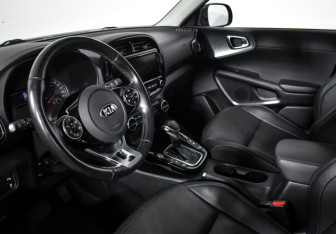 Подержанный автомобиль Kia Soul 2021 года (9 фото)