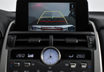 Подержанный автомобиль Lexus NX 2018 года (18 фото)