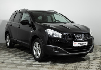 Подержанный автомобиль Nissan Qashqai+2 2011 года (3 фото)