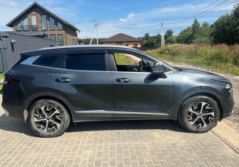 Подержанный автомобиль Kia Sportage 2022 года (4 фото)