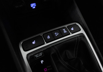 Подержанный автомобиль Hyundai Creta 2020 года (17 фото)