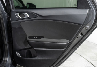 Подержанный автомобиль Kia Ceed Wagon 2021 года (28 фото)