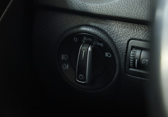 Подержанный автомобиль Volkswagen Tiguan 2012 года (17 фото)
