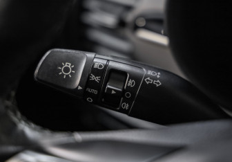 Подержанный автомобиль Kia Rio Hatchback 2019 года (20 фото)
