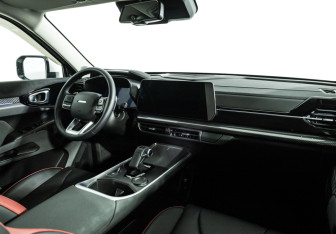 Подержанный автомобиль Haval H3 2025 года (9 фото)
