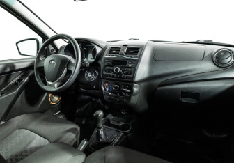 Подержанный автомобиль LADA (ВАЗ) Granta Sedan 2021 года (9 фото)