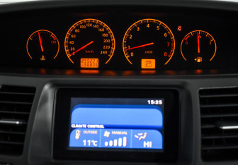 Подержанный автомобиль Nissan Primera Sedan 2006 года (17 фото)