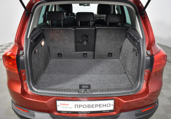 Подержанный автомобиль Volkswagen Tiguan 2013 года (18 фото)