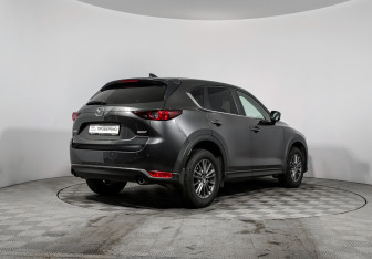 Подержанный автомобиль Mazda CX-5 2018 года (5 фото)