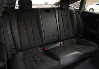 Подержанный автомобиль Audi A5 Liftback 2021 года (28 фото)