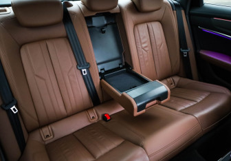 Подержанный автомобиль Audi A6 Sedan 2021 года (34 фото)