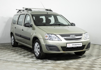 Подержанный автомобиль LADA (ВАЗ) Largus Wagon 2014 года (3 фото)