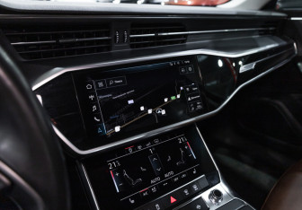 Подержанный автомобиль Audi A6 Sedan 2019 года (21 фото)