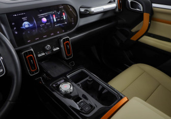 Подержанный автомобиль Haval Dargo 2023 года (22 фото)