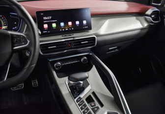 Подержанный автомобиль Belgee X50 2023 года (18 фото)