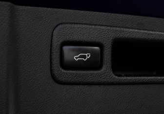 Подержанный автомобиль Lexus NX 2015 года (24 фото)