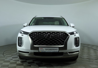 Подержанный автомобиль Hyundai Palisade 2022 года (2 фото)