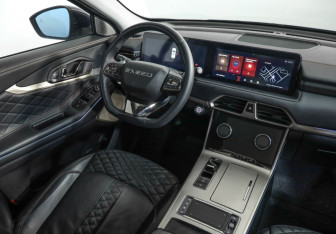 Подержанный автомобиль Exeed TXL 2023 года (8 фото)