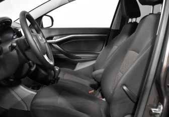 Подержанный автомобиль LADA (ВАЗ) Vesta Wagon 2018 года (10 фото)