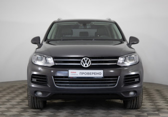 Подержанный автомобиль Volkswagen Touareg 2012 года (2 фото)