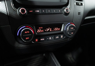 Подержанный автомобиль Kia Cerato Sedan 2018 года (18 фото)