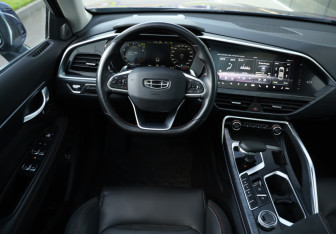 Подержанный автомобиль Geely Tugella 2021 года (15 фото)