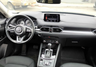 Подержанный автомобиль Mazda CX-5 2021 года (14 фото)