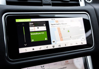 Подержанный автомобиль Land Rover Range Rover Sport 2018 года (18 фото)