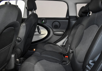 Подержанный автомобиль MINI Countryman 2014 года (14 фото)