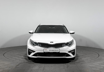 Подержанный автомобиль Kia Optima Sedan 2019 года (2 фото)