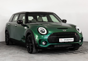 Подержанный автомобиль MINI Clubman Wagon 2019 года (3 фото)