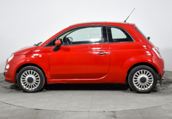 Подержанный автомобиль Fiat 500 Hatchback 2012 года (8 фото)
