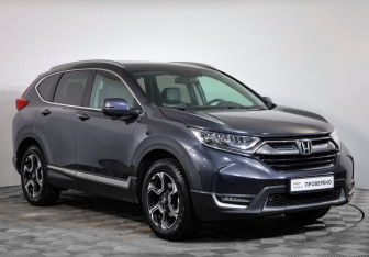 Подержанный автомобиль Honda CR-V 2017 года (3 фото)
