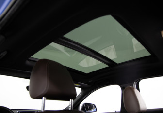Подержанный автомобиль BMW X2 2018 года (24 фото)