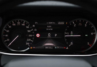 Подержанный автомобиль Land Rover Range Rover Evoque 2020 года (7 фото)